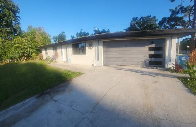 462 Breakwater Street SE photos photos