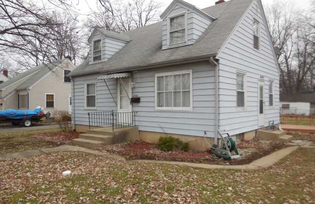 4705 S. Anthony Blvd - Three Bedroom Cape Cod Style Home! **UPCOMING** (Not Showable Yet) photos photos
