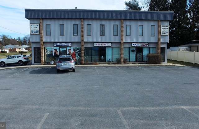 2929 WILLOW STREET Pike Gallery 3