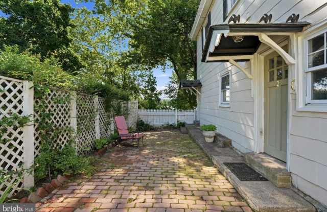 7015 RIVERVIEW AVE photos photos