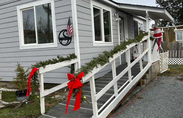 3568 U.S. 2 photos photos