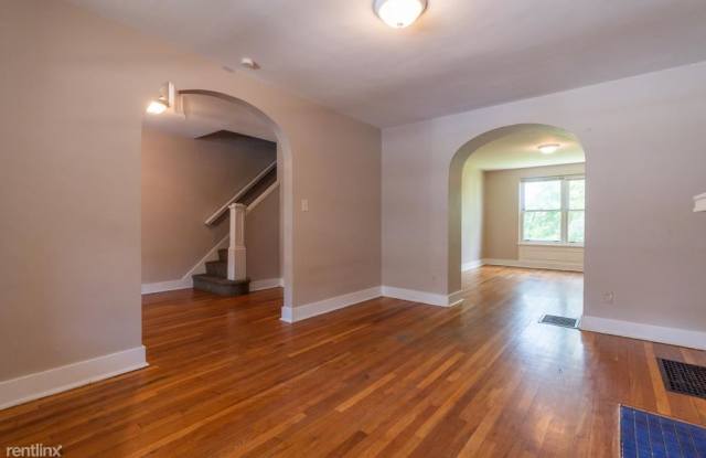 202 Gilliland Avenue Gallery 4