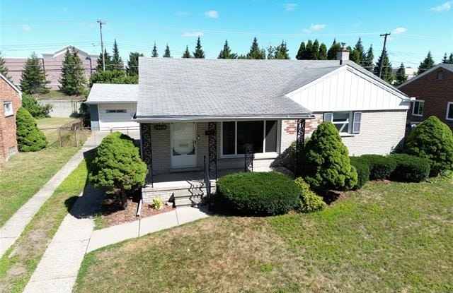 29636 Orangelawn Street Gallery 1