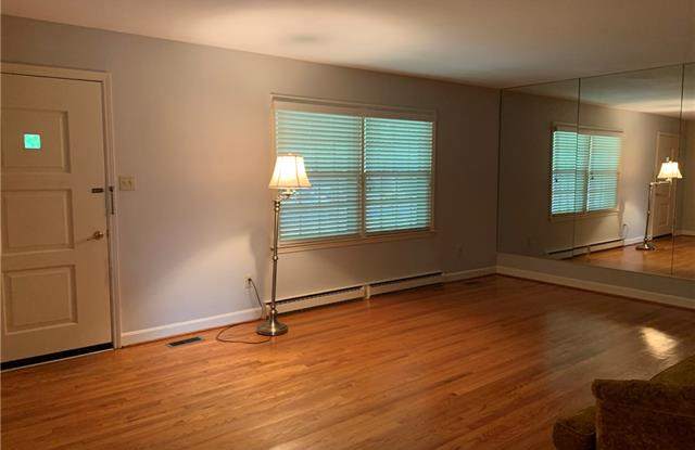 634 Briarwood Drive Gallery 3