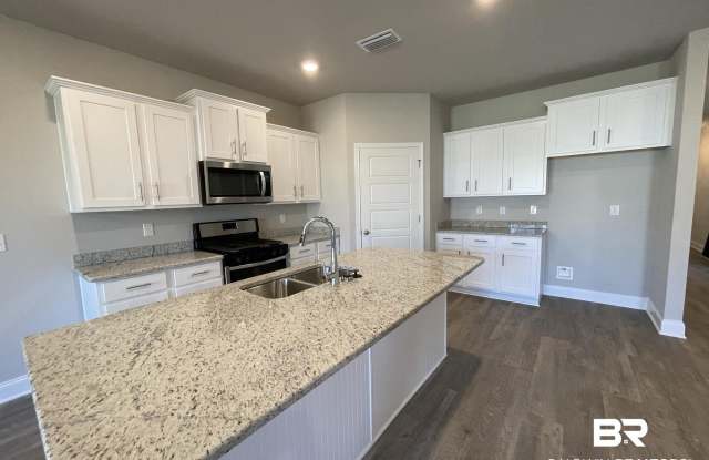 31560 Memphis Loop Gallery 2