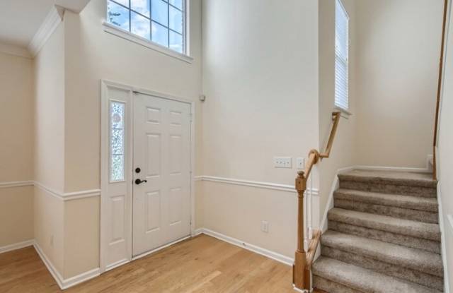 17224 Cambridge Woods Court Gallery 2
