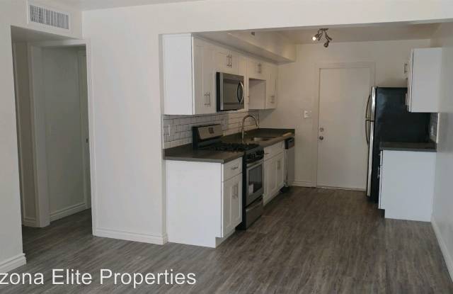 3526 E Montecito Avenue Unit 6 Gallery 3