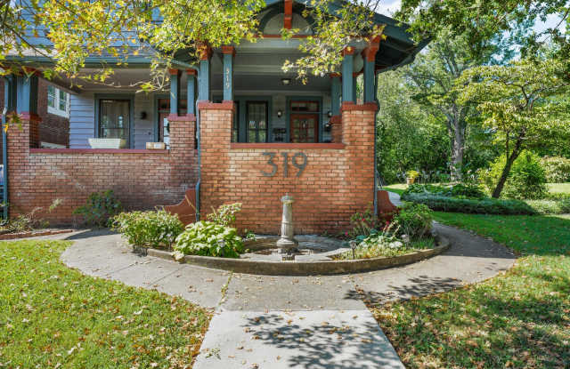 319 E Scott Ave Gallery 3
