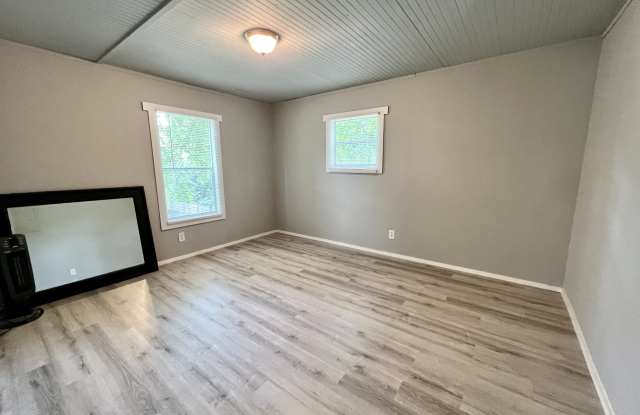 62 Mandalay Dr Gallery 2