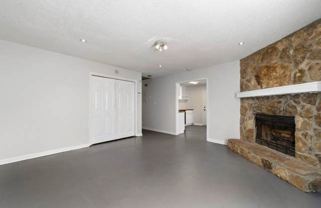 545 Holly Ridge Drive Northwest - B Gallery 3