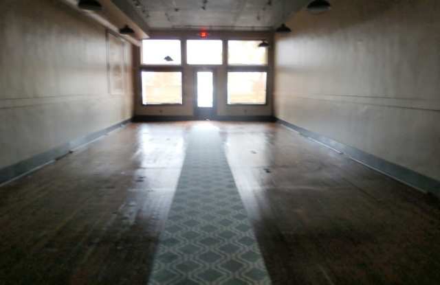 114 W. Hill Ave Gallery 3