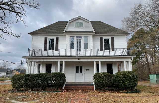 NEWLY RENOVATED 3 BED, 2 BATH STORY HOME IN THOMASVILLE photos photos