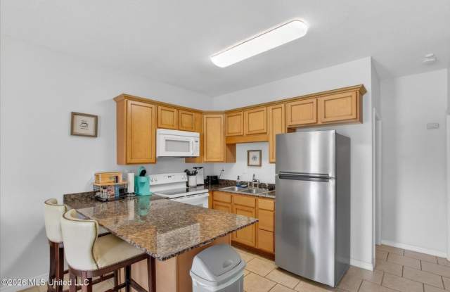 1283 Century Oaks DriveUnit B Gallery 4