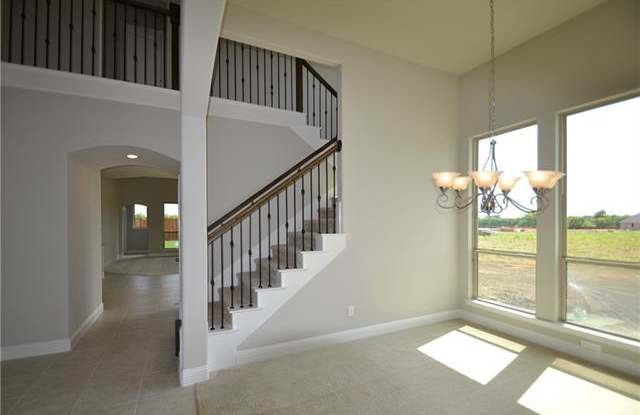 10008 Echo SUmmit Drive Gallery 4