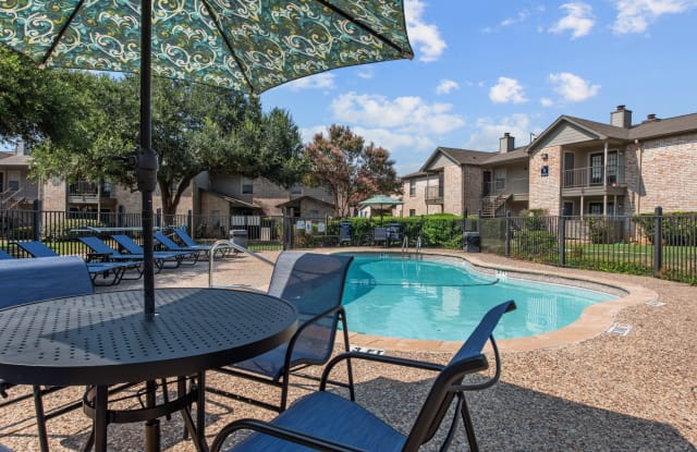 Peaks at Universal City photos photos