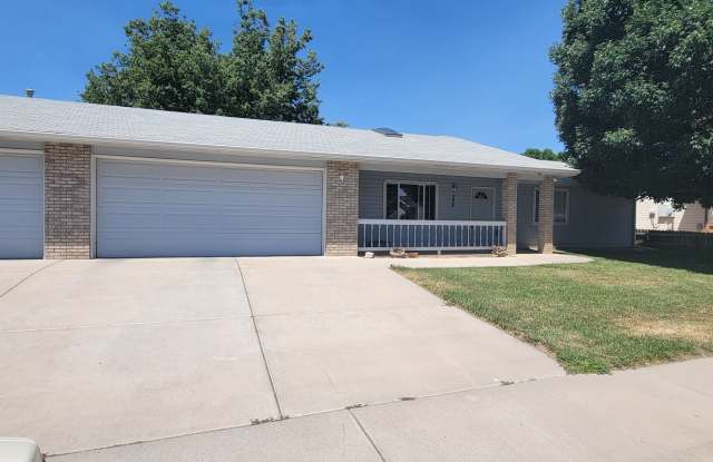Spacious Home in Established Neighborhood photos photos Spacious Home in Established Neighborhood photos photos