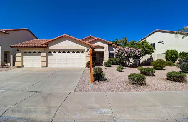 12742 N 57th Dr Gallery 2
