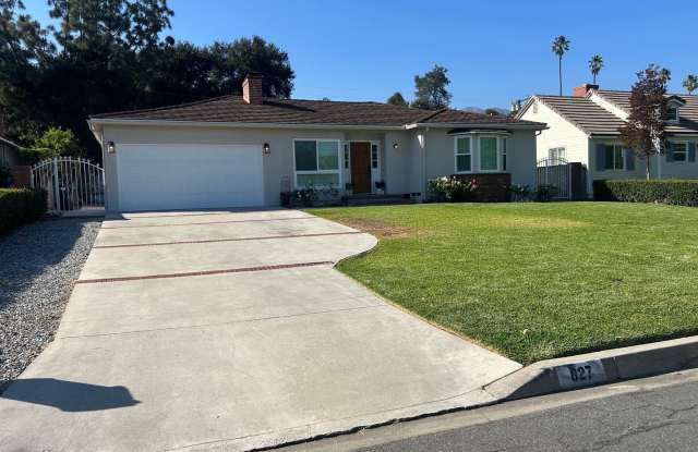 One level Single Family Residence walking to Arcadia Hugo Reid Elementary School photos photos