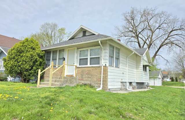 1517 Elwood Ave - South Bend - 1517 Elwood Avenue, South Bend, IN 46628 1517 Elwood Ave - South Bend - 1517 Elwood Avenue, South Bend, IN 46628