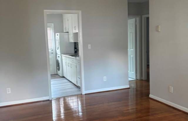 218 Grandin Road unit: 3 photos photos