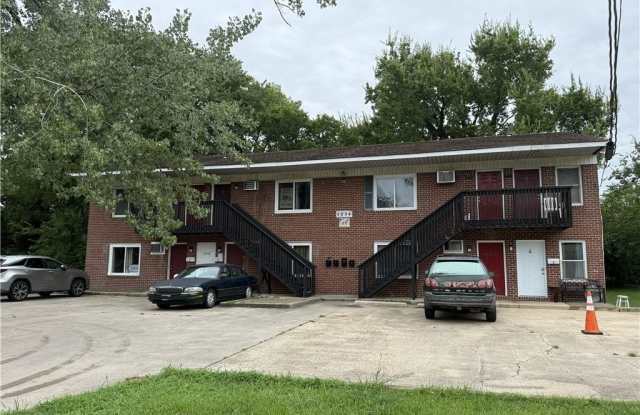 1254 Hanson Avenue Gallery 1