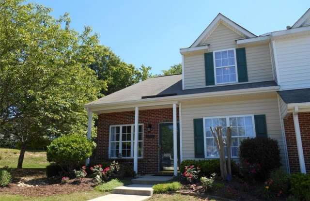 110 Barnhardt Loop - 110 Barnhardt Loop, Mooresville, NC 28117