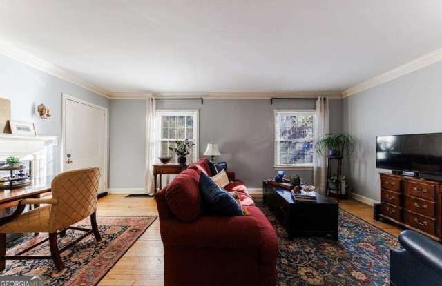 1280 Stillwood Drive NE Gallery 4