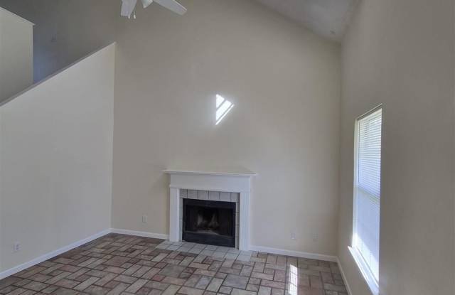 7028 Weatherwood Dr Gallery 1