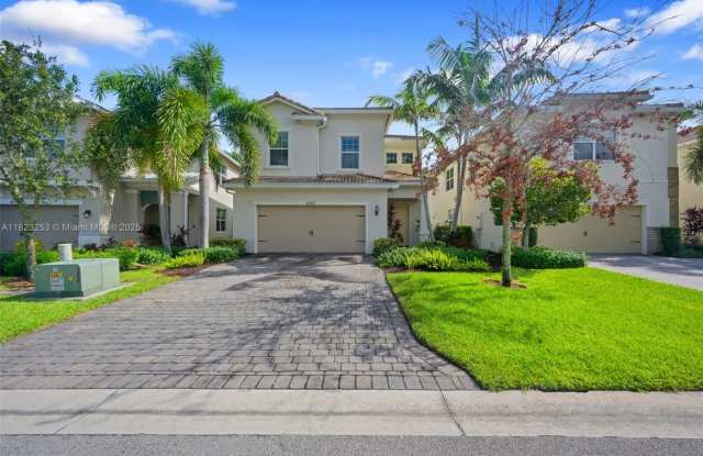 4255 Large Leaf Ln photos photos