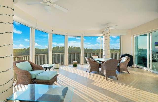 4811 Island Pond Ct photos photos