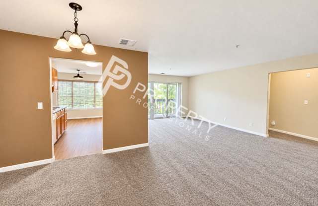 Condo for Rent in New Castle Gallery 3