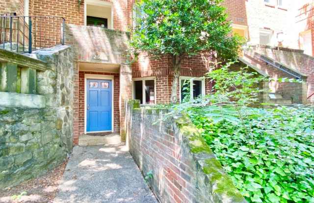 2642 Woodley Place, NW Gallery 2