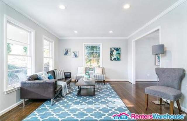 2937 Collier Drive North West Gallery 3