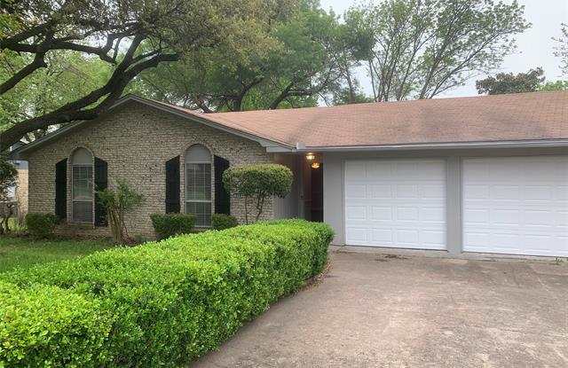 514 Lakeside Drive - 514 Lakeside Drive, Duncanville, TX 75116