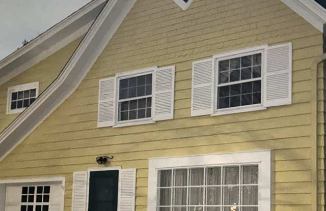 61 S Russell Avenue photos photos
