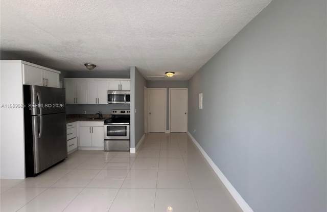 2401 NW 82nd St photos photos