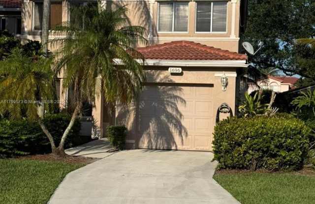 1696 SW 109th Ter - 1696 Southwest 109th Terrace, Davie, FL 33324 1696 SW 109th Ter - 1696 Southwest 109th Terrace, Davie, FL 33324