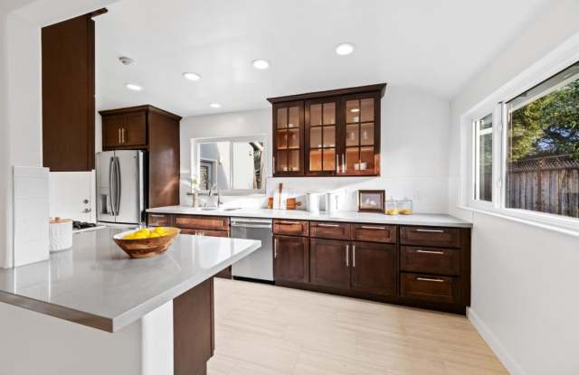 208 Lauella Court photos photos