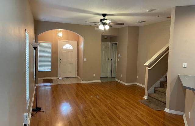 $2,000.00 3 BED / 2.5 BATH - IN MAITLAND 32810 Gallery 4