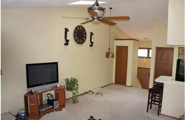 11 Hickory Hollow Dr Gallery 2