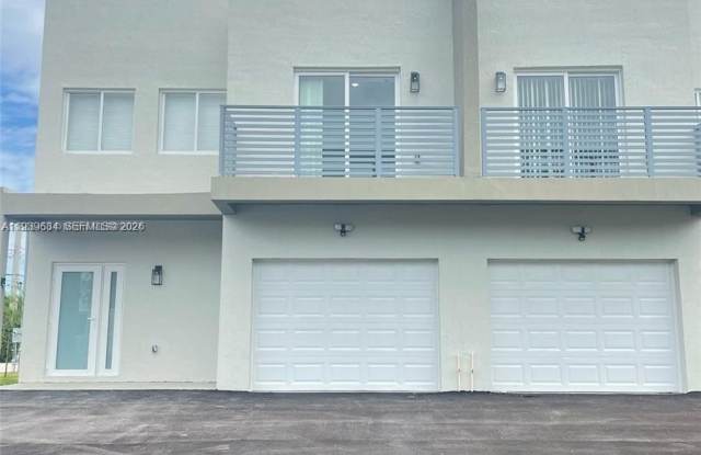 116 NW 10th St photos photos