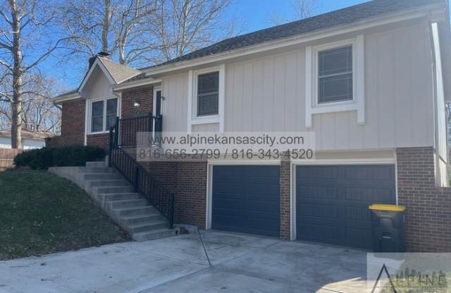 713 Northeast 115 Street - 713 Northeast 115 Street, Kansas City, MO 64155