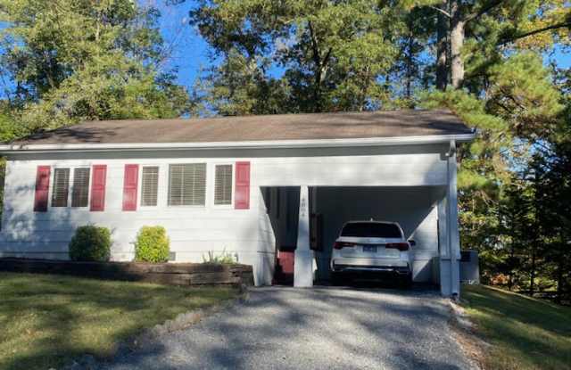 4004 Luwana Lane photos photos