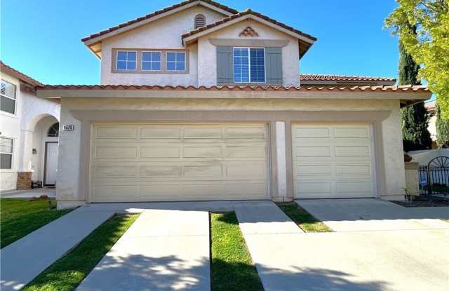 4525 Torrey Pines photos photos