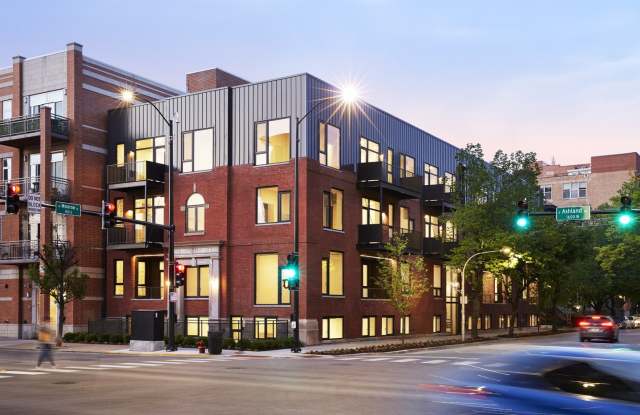 1550 W Monroe Street photos photos