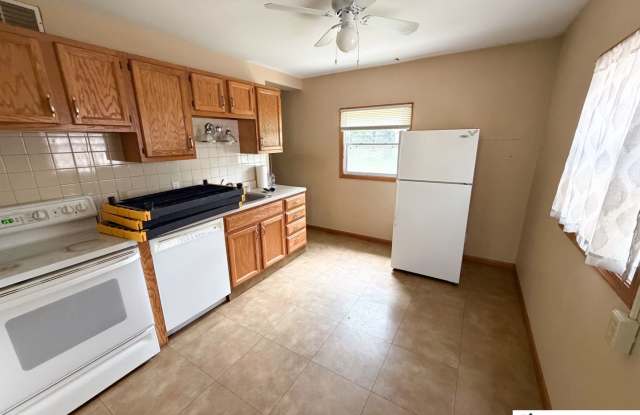 Lovely Three bedroom House located in Central Lincoln Gallery 4