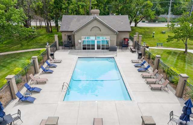 Deerfield Apartments Gallery 4