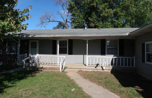 779-781 56th Street Southeast - 779 photos photos