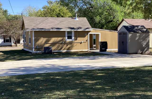 1115 North Sioux Avenue Gallery 2