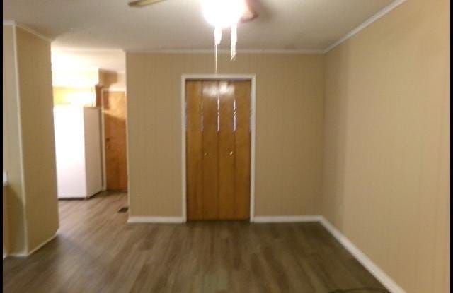 5116 Lynch Drive Gallery 3